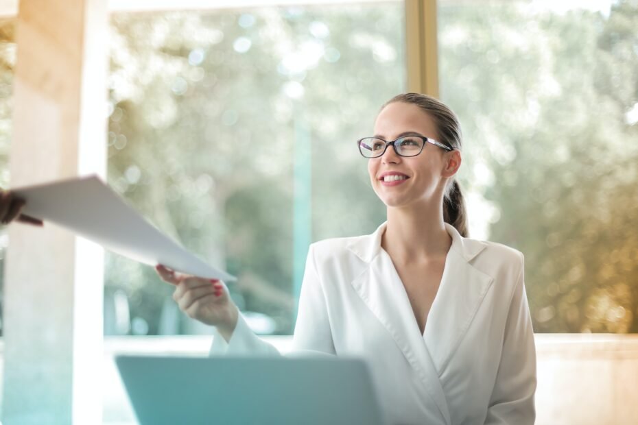 Faciliter les rapports terrain avec Linko